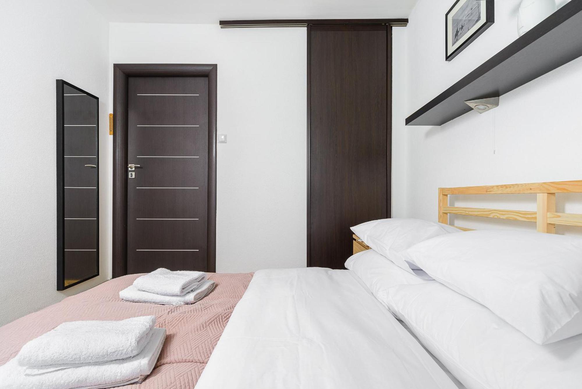 Apartament Leszczynska Warschau Exterior foto